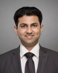 Dr Akshay Hari